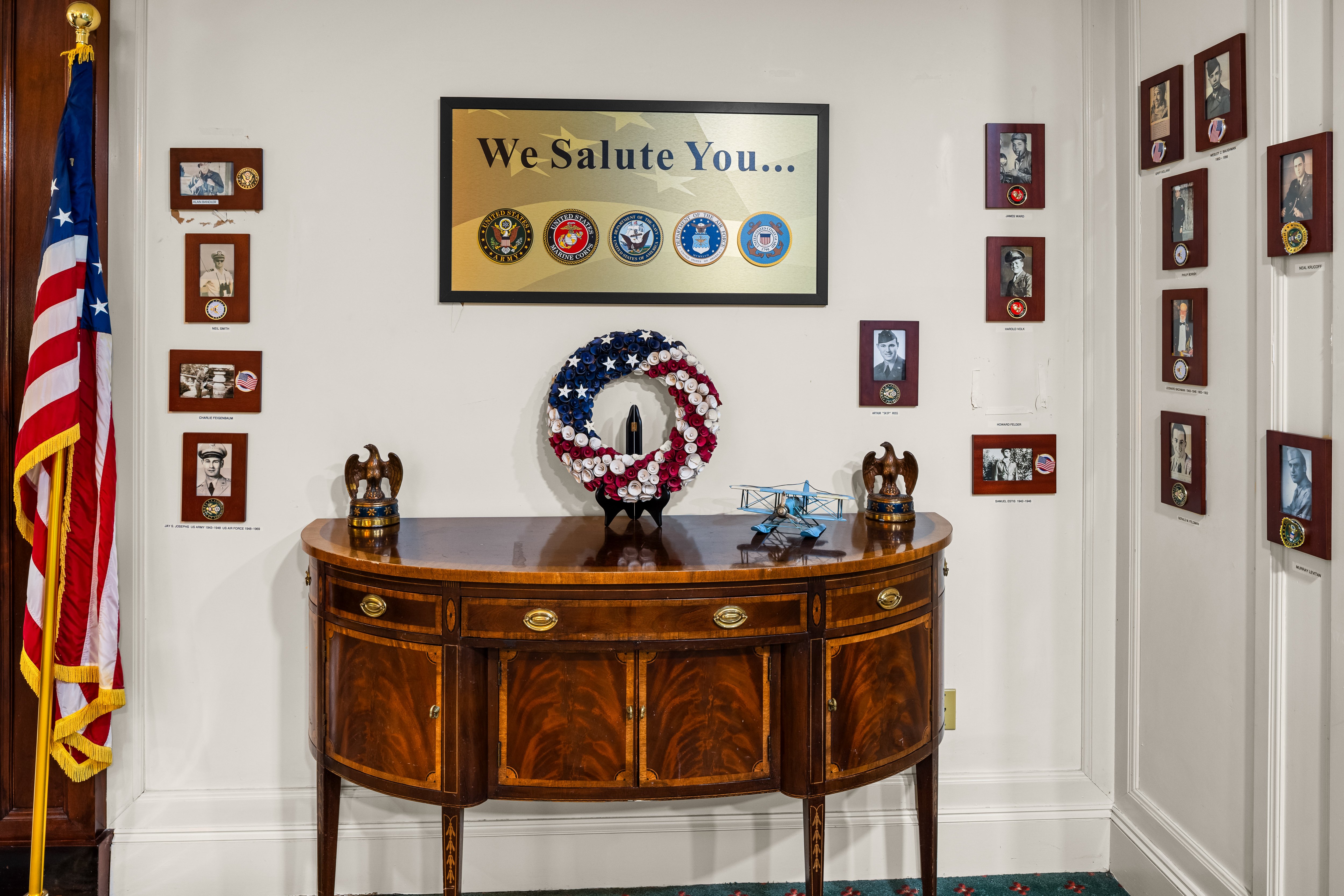 DVCC - 06 Chevy Chase-We Salute You - Hall_IL