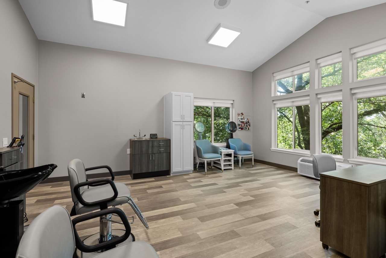 Whiterock-Court-031 - Professional Salon and Barbershop Large
