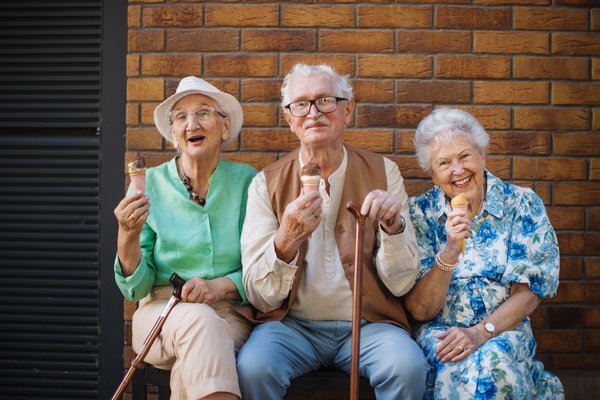 5 Social Activities That Boost Happiness After 70