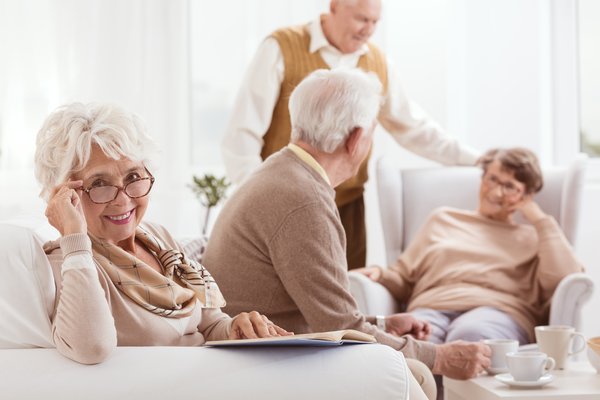 How Chef-Prepared Meals Save Time & Money in Your 70s